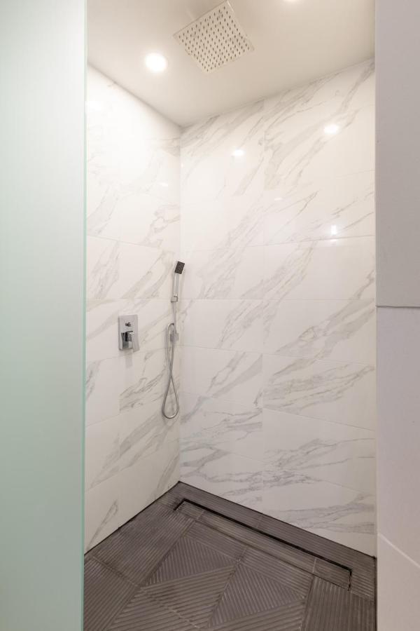 Designer Luxury Home In The Jewish Quarter 부다페스트 외부 사진